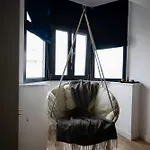 Cozy & Modern In The Heart Of The