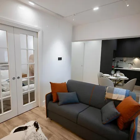 Cozy & Modern In The Heart Of The *