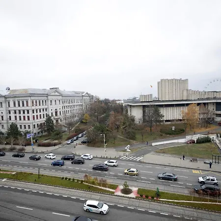 Apartment Cozy & Modern In The Heart Of The *