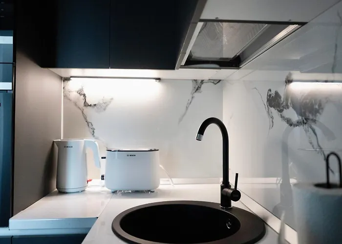 아파트 Cozy & Modern In The Heart Of The 크라이오바