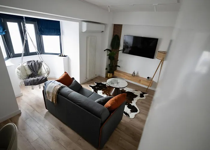 Cozy & Modern In The Heart Of The * קריובה