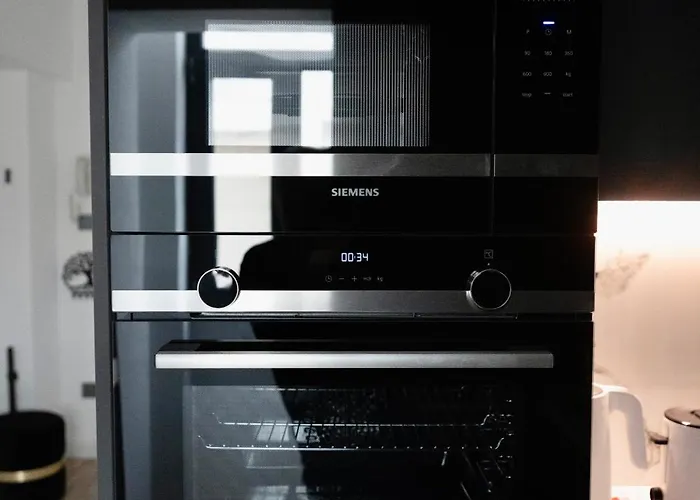 Cozy & Modern In The Heart Of The