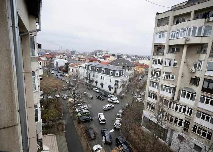 Cozy & Modern In The Heart Of The דירה *