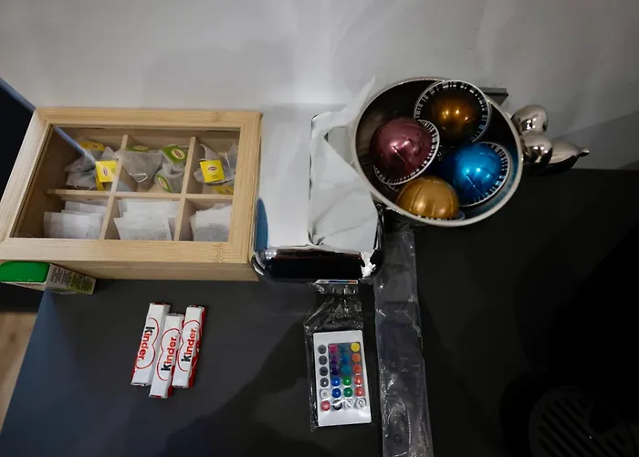 Cozy & Modern In The Heart Of The 아파트 *