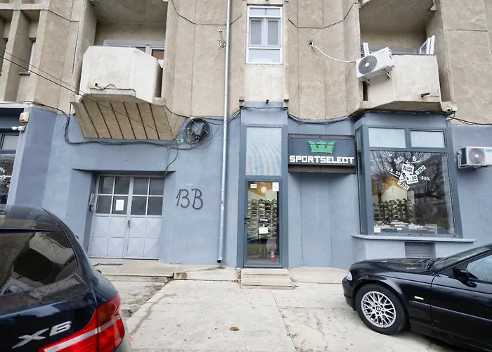 Cozy & Modern In The Heart Of The * 크라이오바