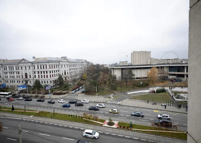 아파트 Cozy & Modern In The Heart Of The *